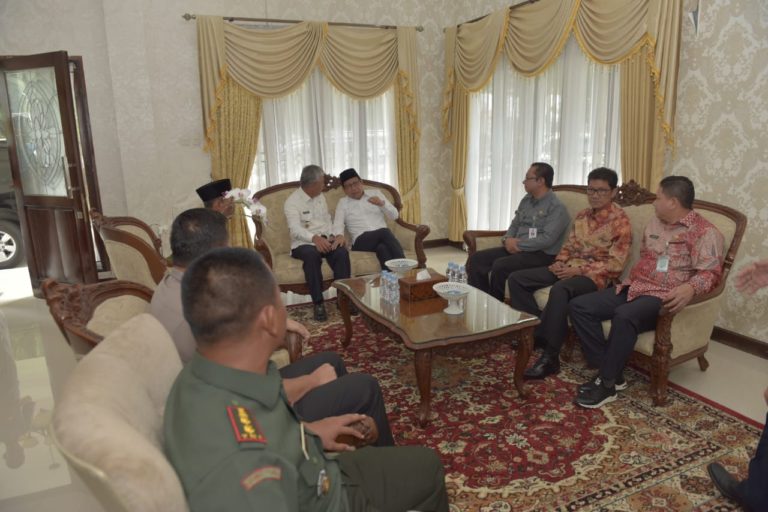 Mendes Mengaku Temukan ‘Desa Surga’ di Ogan Komering Ilir