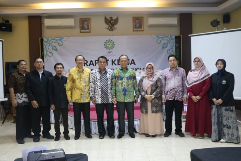 Fakultas Sains dan Teknologi Menjadi Garda Terdepan dalam Pemanfaatan IT di UIN Bandung