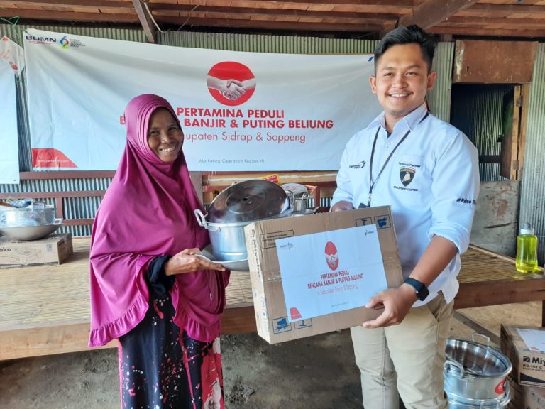 Pertamina Peduli Hadir untuk Korban Bencana Alam di Kabupaten Sidrap dan Soppeng
