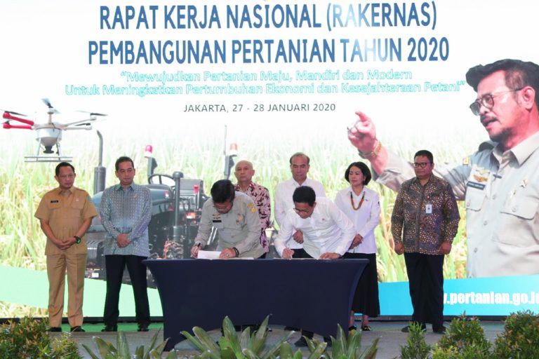Mendes PDTT-Mentan Teken Kesepakatan Bersama Tingkatkan Pertanian Desa