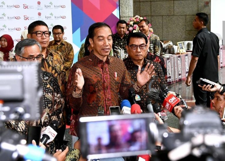 Soroti Bencana Banjir, Jokowi: Ini Harus Dikerjakan Bersama-sama
