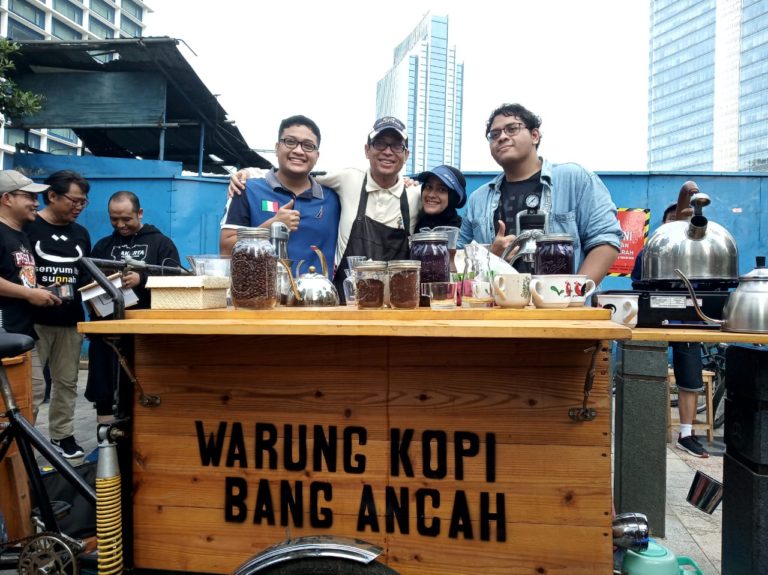 Pedagang Kopi di CFD ini Optimis Kalahkan Riza Patria di Pilwagub DKI