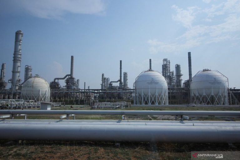 Pertamina dan ADNOC Siap Kembangkan Kilang Terintegrasi Petrokimia di Balongan