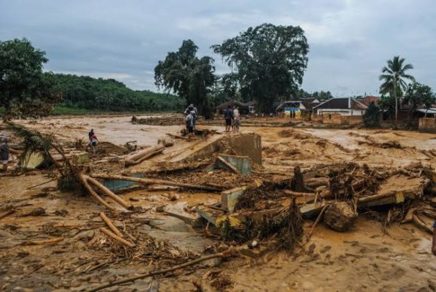 Kabupaten Lebak Diterjang Banjir Bandang, 6 Kecamatan Terendam  MONITOR