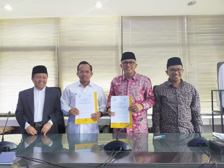 Teken MoU dengan OIAA, Direktur PTKI Beharap Seleksi Calon Mahasiswa Timur Tengah Lebih Baik