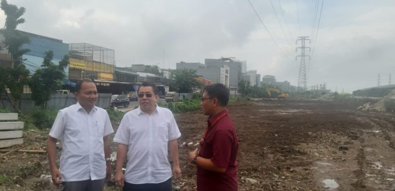 Pembangunan Kawasan Kuliner di Pluit Disoal, Kontraktor: RTH Tetap Dipertahankan