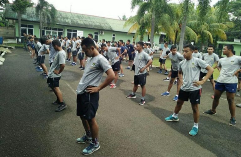 Ratusan Remaja di Depok Digembleng TNI untuk Jadi Abdi Negara