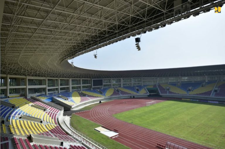 Diresmikan Jokowi, Stadion Manahan Siap Jadi Venue Piala Dunia U-20