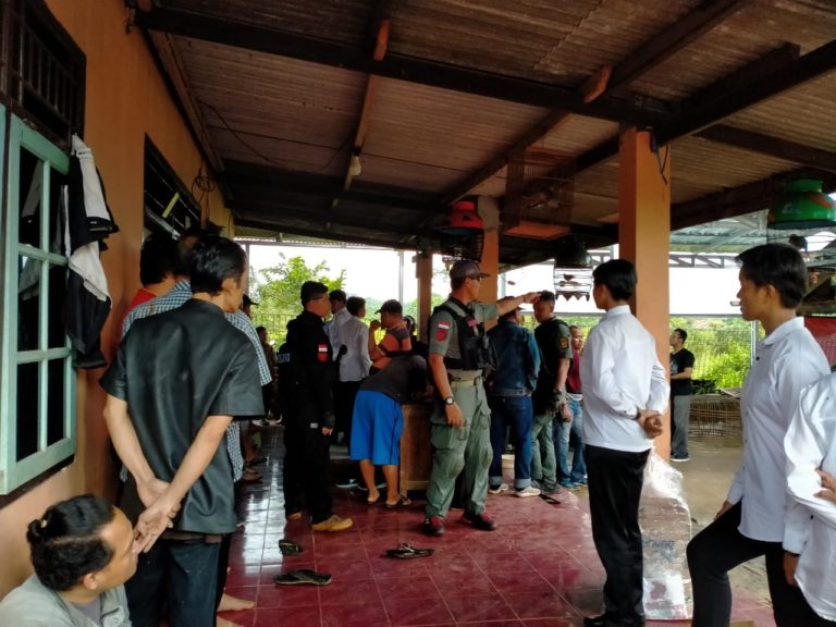 Polisi Ringkus 17 Orang Pelaku Sabung Ayam di Tajurhalang