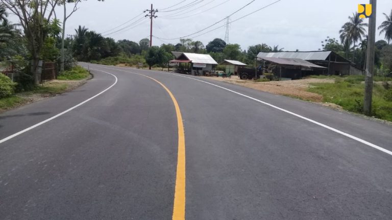 Tingkatkan Konektivitas, Kemen PUPR Awali Pebangunan Dua Ruas Jalan Lintas Tengah Aceh