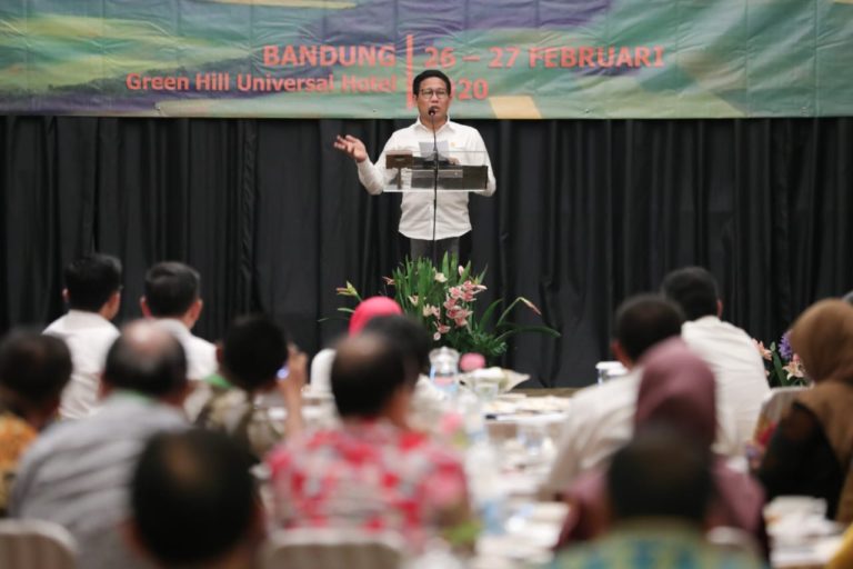 Mendes PDTT Nilai Persoalan Tanah dalam Pelaksanaan Program Tranmigrasi Komplek