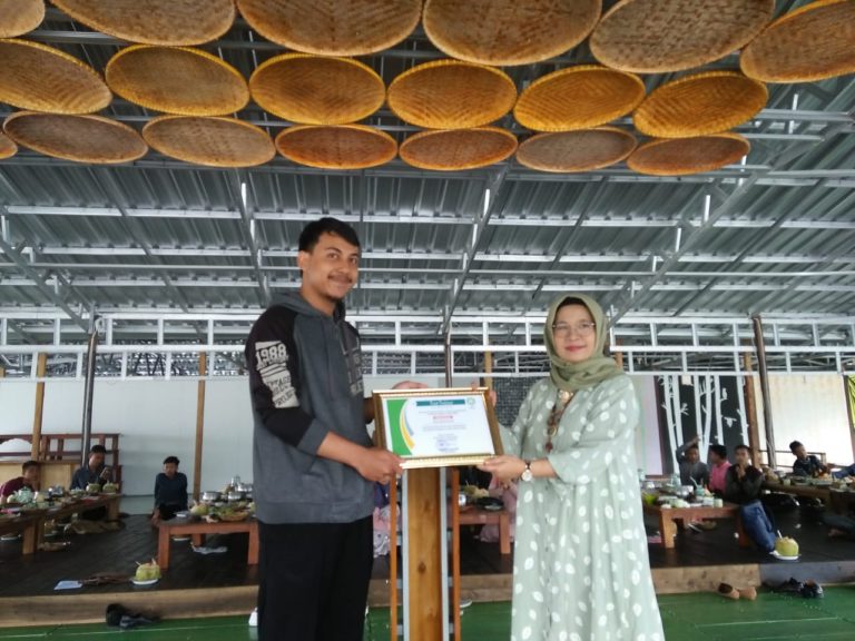UIN SGD Berikan Apresiasi kepada 30 Mahasiswa Berprestasi Nasional-Internasional