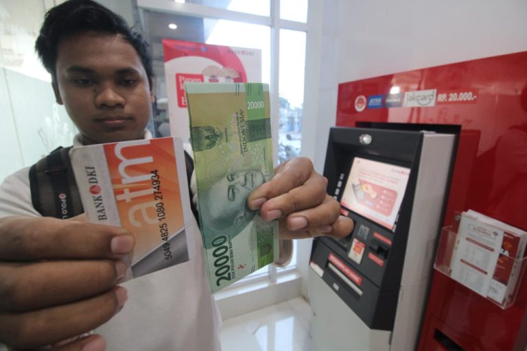 Akomodir Kebutuhan Mahasiswa dan Pelajar, Bank DKI Sediakan ATM Pecahan 20 Ribuan