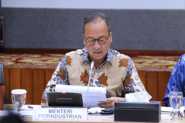 Atasi Dampak Corona, Pemerintah Beri Stimulus Industri Agar Terus Bergerak