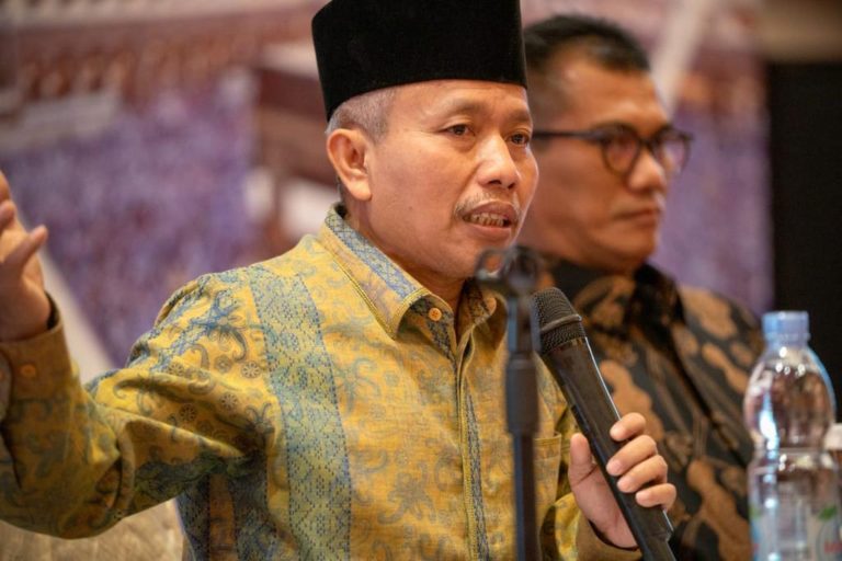 Kemenag Minta PPIU Sementara Tidak Terima Pendaftaran Umrah