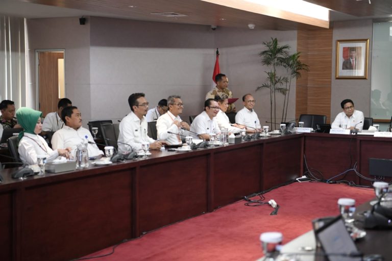 Tingkatkan Pengawasan Dana Desa, Mendes PDTT Sambangi KPK