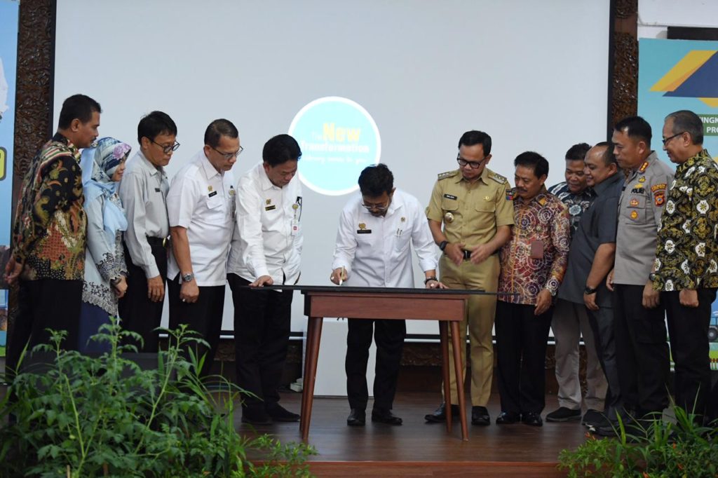 museum instagramable di bogor Mentan Di Tangan Perpustakaan Museum Tanah dan Pertanian 