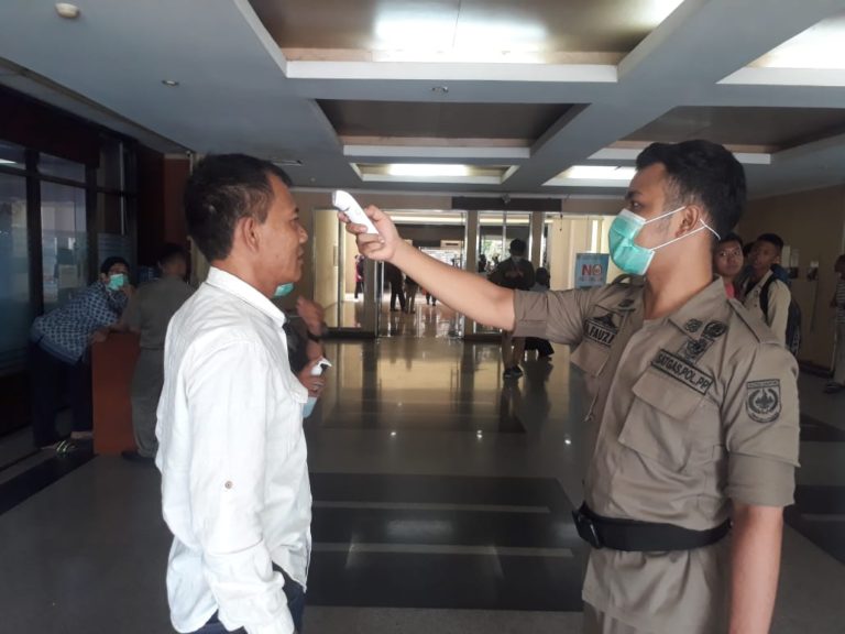 Pemkot Depok Siap Bagikan 10 Ribu Masker, Prioritas untuk Pasien RS dan Puskesmas