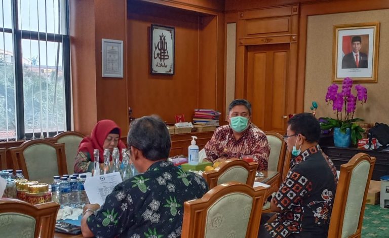 Stabilkan Harga, Kementan Tetap Berlakukan Rekomendasi Impor Bawang
