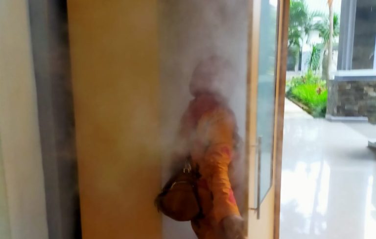 Cegah Corona, UIN Malang Produksi 4000 Hand Sanitizer dan Kotak Anti Virus