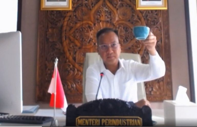 Tekan Dampak Covid-19, Menperin Pacu Kreativitas IKM Kopi Berjualan Online