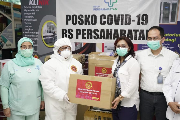 Bantu Tenaga Medis, BIN Berikan Sejumlah Alkes ke RSUP Persahabatan