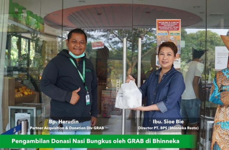 Bhineka Padang Restoran Sediakan Paket Bergizi Rp.5000 untuk Pekerja Harian Terdampak Covid-19