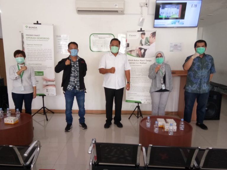 Wakil Walikota Depok Rogoh Kocek Pribadi untuk Bantu Korban Corona