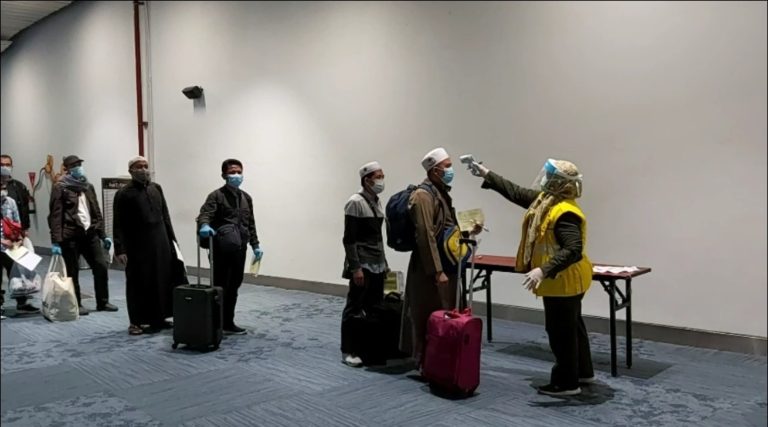 Tiba di Jakarta, Jemaah Umrah Diperiksa sesuai Protokol Kesehatan Bandara
