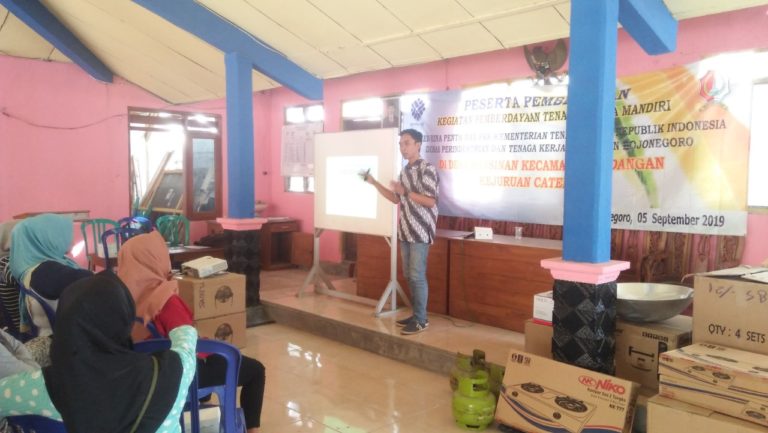 Masa Covid-19, Petani Milenial Raup Omset Rp100 Juta Sebulan
