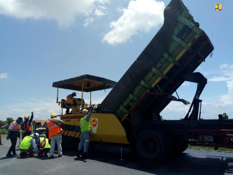 Kementerian PUPR Bangun Jalan Lingkar Brebes-Tegal