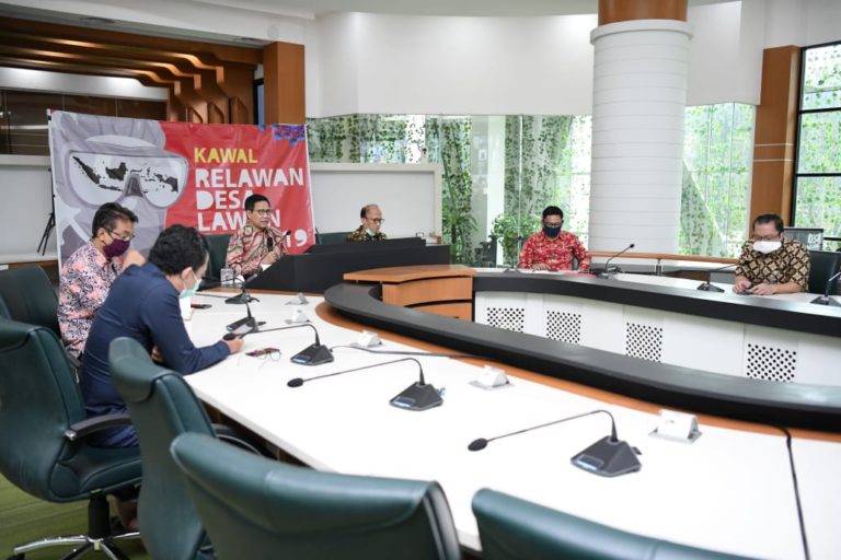 Bukan Sembako, Mendes Tegaskan BLT Dana Desa Berupa Uang