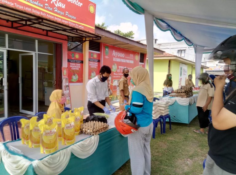 Pasar Mitra Tani di Kalteng dan Riau Penuhi Kebutuhan Pangan di Tengah Ramadhan dan Pandemi Covid-19