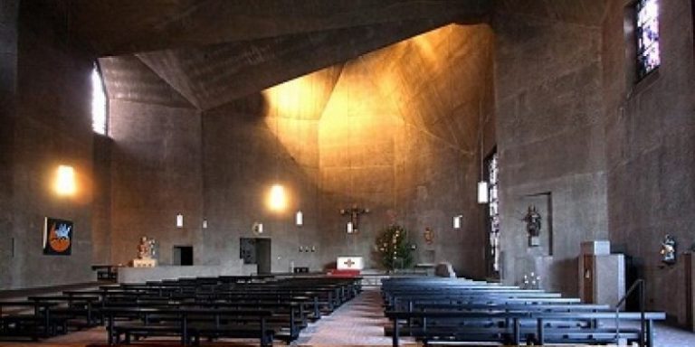 PGI Minta Gereja Kosong Digunakan untuk Isolasi Covid-19