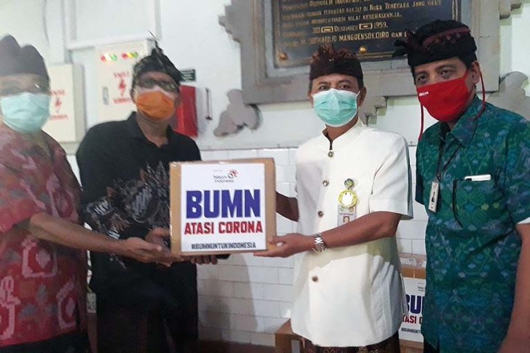 Telkom Peduli Covid-19, Serahkan Bantuan APD ke RSUP Sanglah