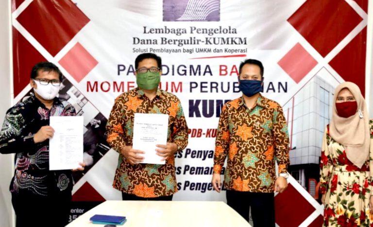 Lima Koperasi Syariah di Jateng Terima Pinjaman LPDB-KUMKM Total Rp24,3 Miliar