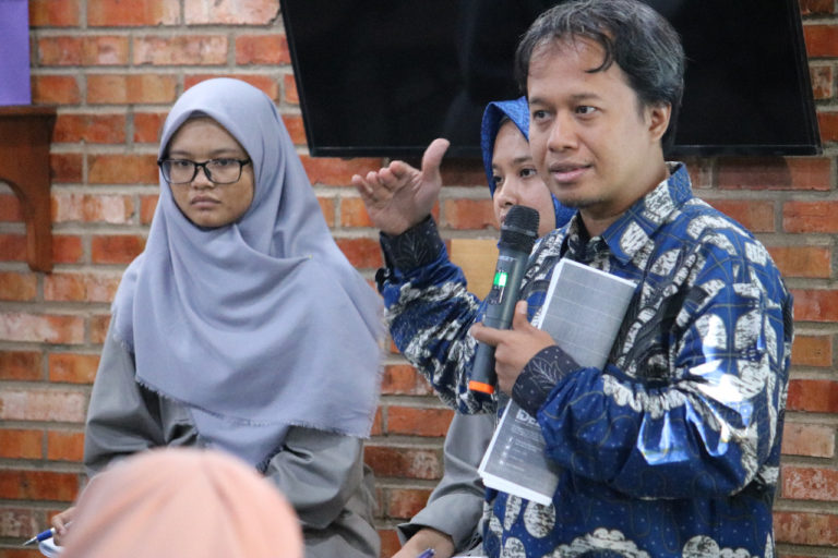 IDEAS: Optimalisasi Zakat untuk Penanggulangan Covid-19