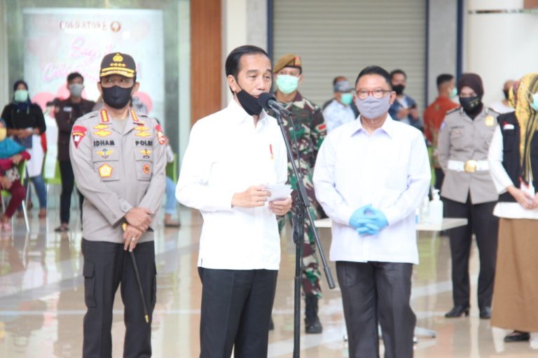 Persiapkan New Normal, Jokowi Terjunkan TNI dan Polri di Empat Provinsi