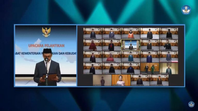 Sekjend Kemendikbud Lantik 13 Pejabat Tinggi Pratama, Satu Rektor dan Lima Pejabat Fungsional