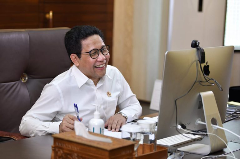 Mendes Lepas 7.488 Mahasiswa KKN UNP