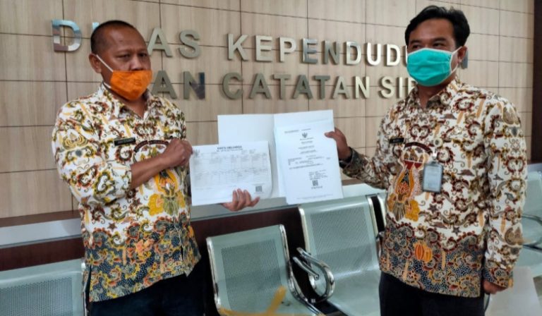 Per 1 Juli Dokumen Kependudukan di Depok Dicetak dengan HVS