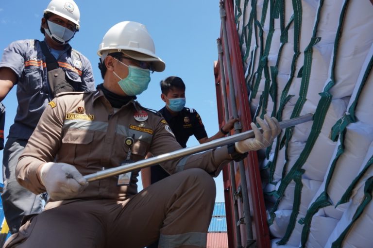 Pemberlakuan Layanan Satu Pintu Kepabeanan dan Karantina Sukses di Surabaya