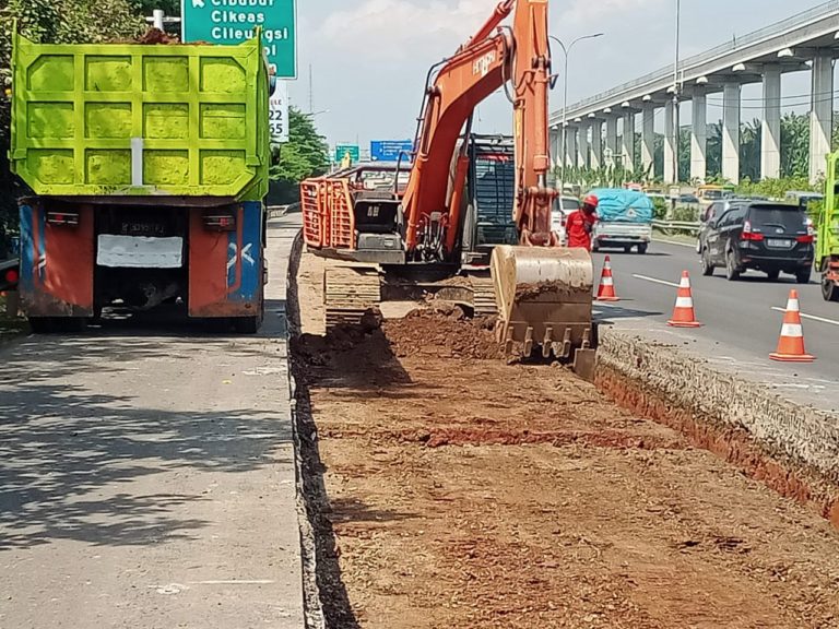 Jasa Marga Lanjutkan Pekerjaan Pemeliharaan Jalan Tol Jagorawi Sepanjang 255 M