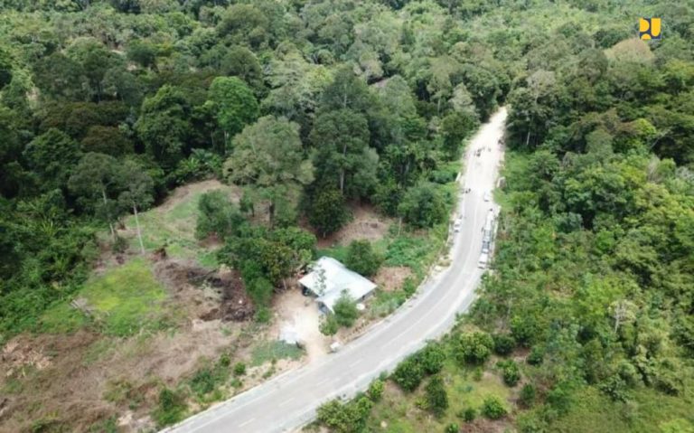 Pembangunan Jalan Perbatasan Indonesia-Malaysia di Kalimantan Utara Kembali Dilanjutkan