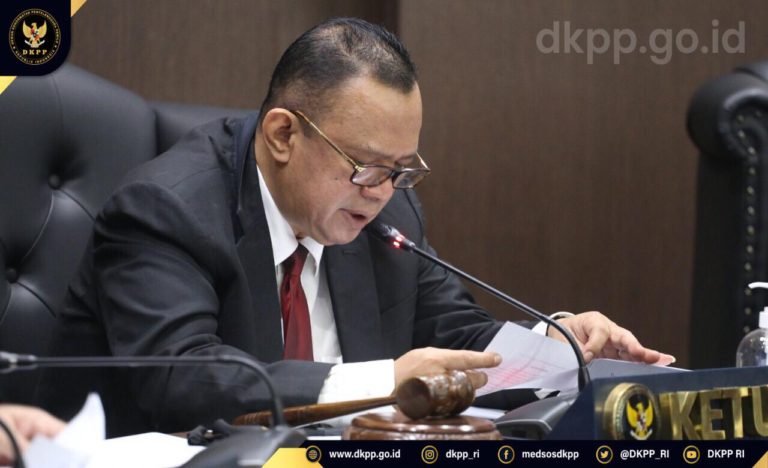 DKPP Jatuhkan Sanksi Peringatan Keras kepada Dua Penyelenggara Pemilu