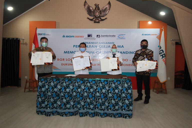 Jamkrindo Perkuat Dukungan Terhadap Produktivitas UMKM dan Koperasi
