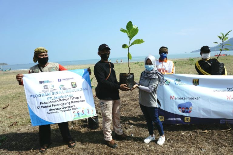 Jamkrindo Hadirkan Semangat Kebangsaan di Geopark Ciletuh