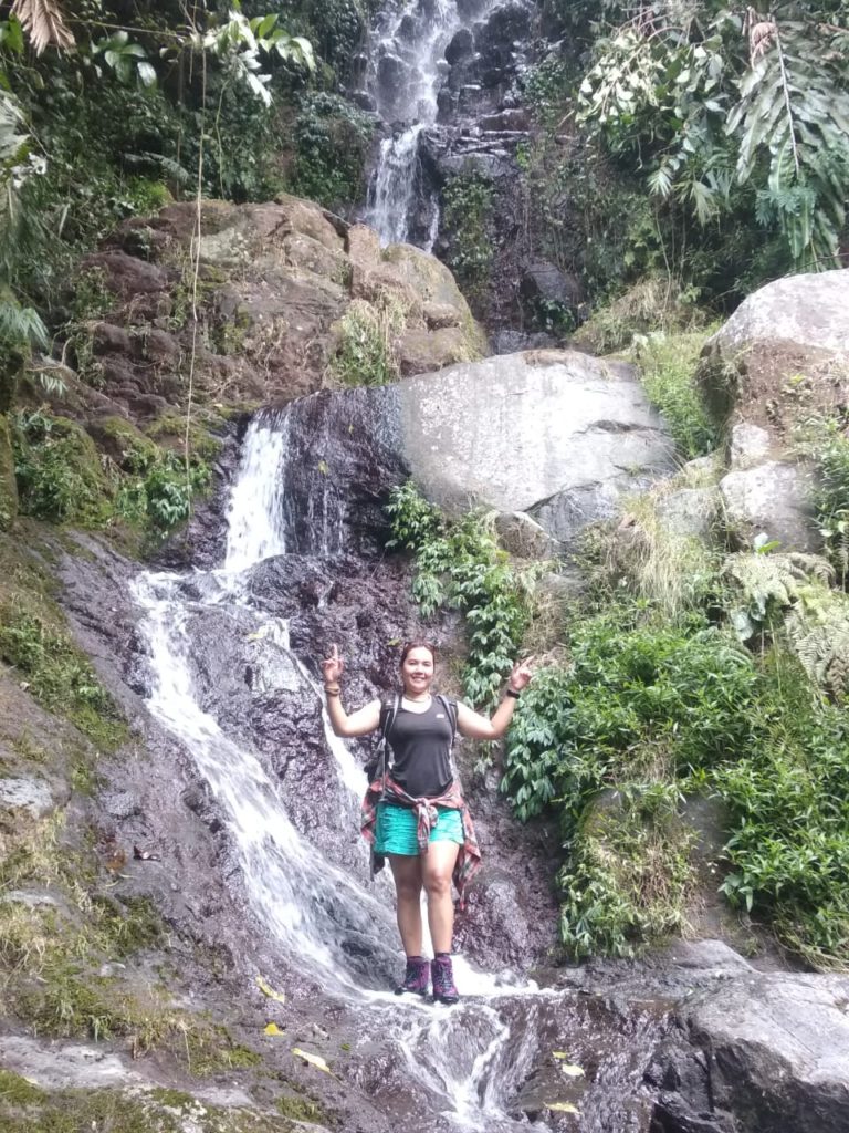 Indahnya Gunung Salak, Simpan Wisata Air Terjun Indah dan Alami