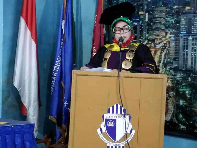 Profesor Adjeng Ratna Suminar Resmi Dikukuhkan Sebagai Guru Besar
