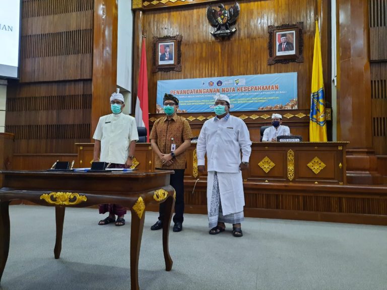 Pemerintah Percepat Pengembangan Sapi Bali dengan Metode Triple Helix